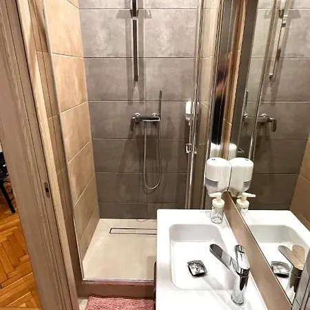 Apartment Double Center
