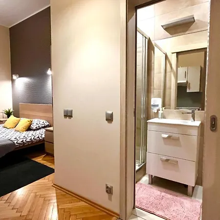 Apartment Double Center